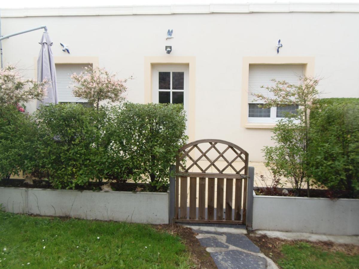 petite maison de vacance Grandcamp-Maisy Exterior foto